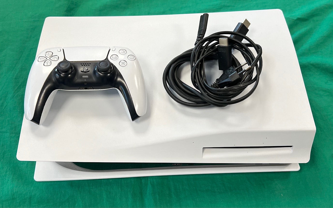 PlayStation 5 (PS5) Sony, 1TB, kiemelt kép