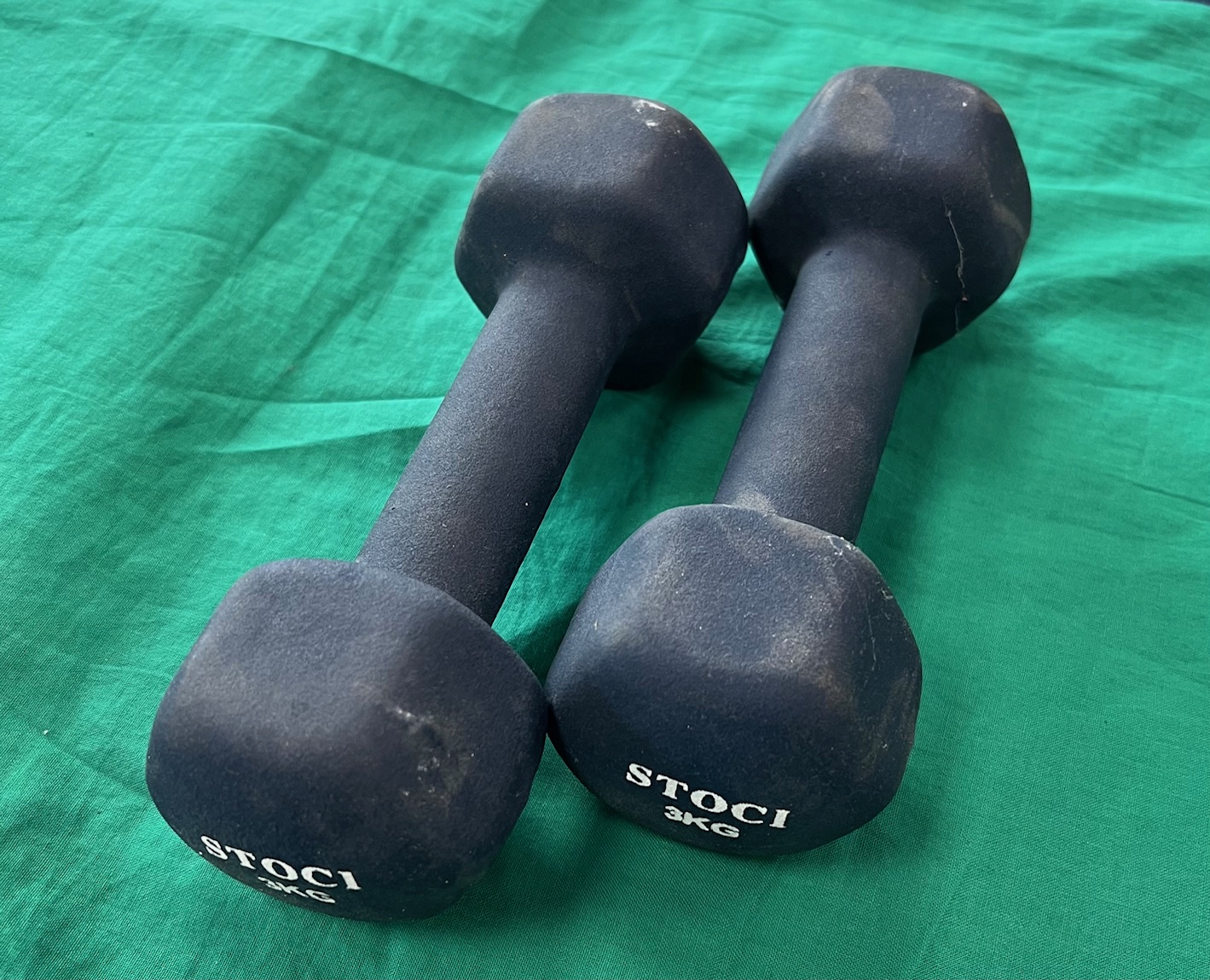 2db 3kg súlyzó, kiemelt kép