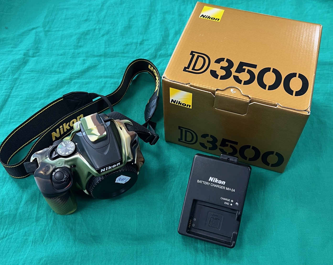 Nikon D3500, Tükörreflexes (DSLR) fényképező, kiemelt kép