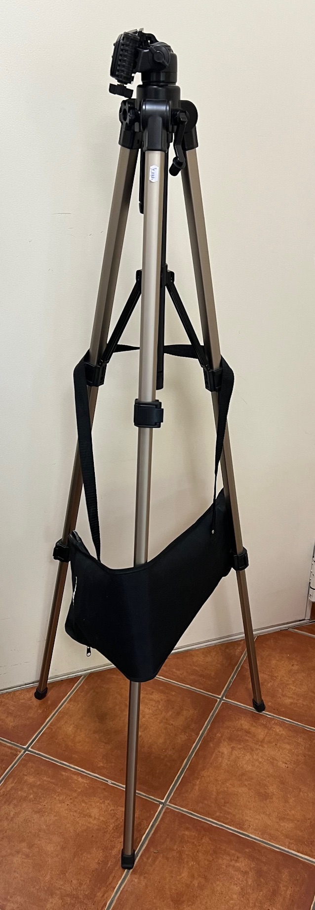 Velbon kamera állvány CX-660, kiemelt kép