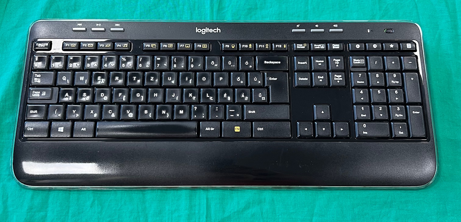 Logitech vezeték nélküli billentyűzet, kiemelt kép
