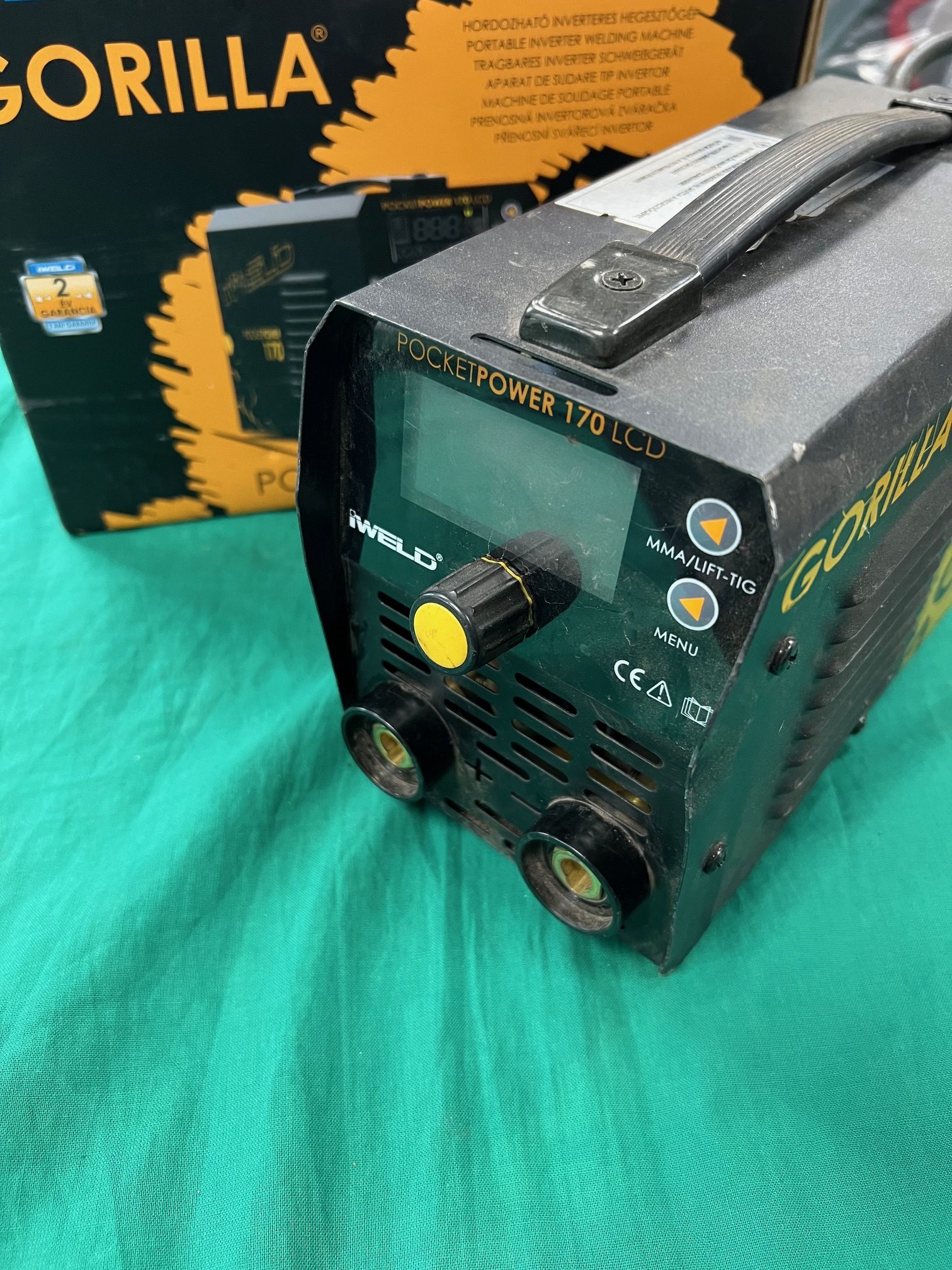 Gorilla PocketPower 170LCD hegesztőgép, kiemelt kép