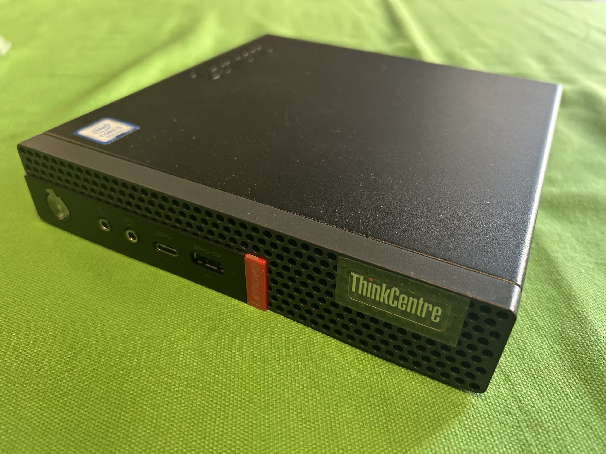 Lenovo ThinkCentre mini pc i5/16/512, kiemelt kép