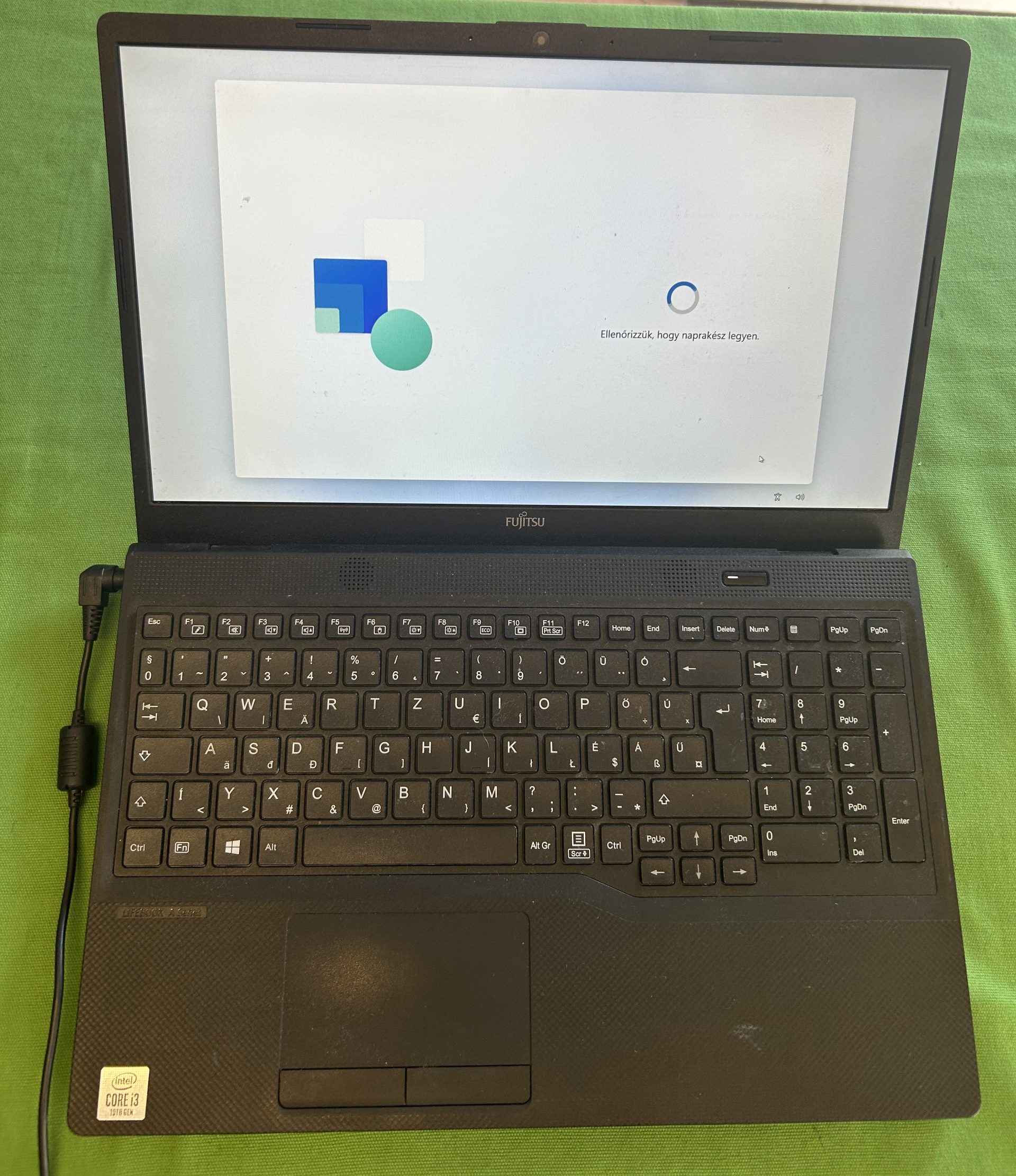 Fujitsu Lifebook A3510 Laptop, kiemelt kép