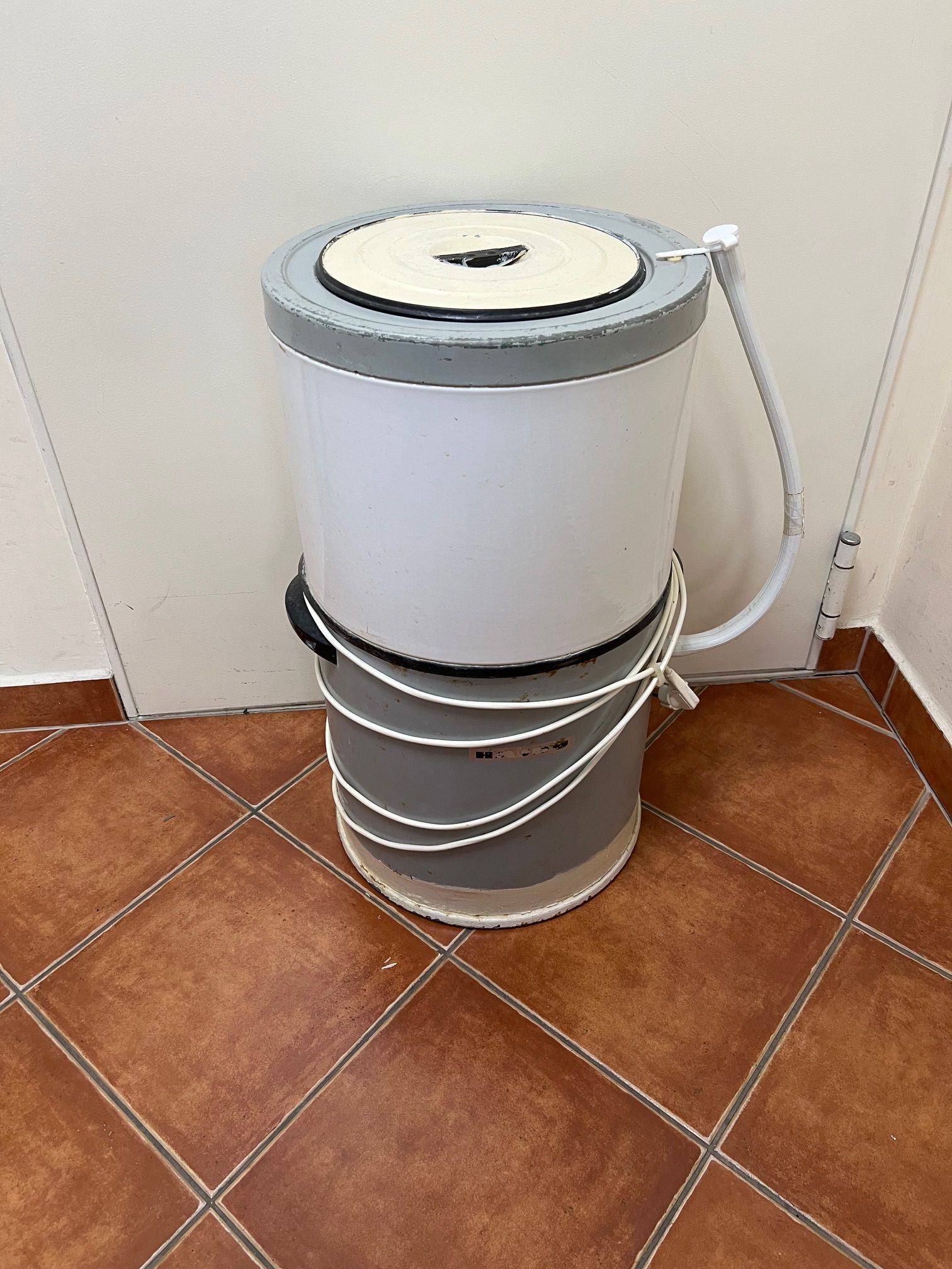 Keverőtárcsás Hajdu 303.2 mosógép [H1131], kiemelt kép