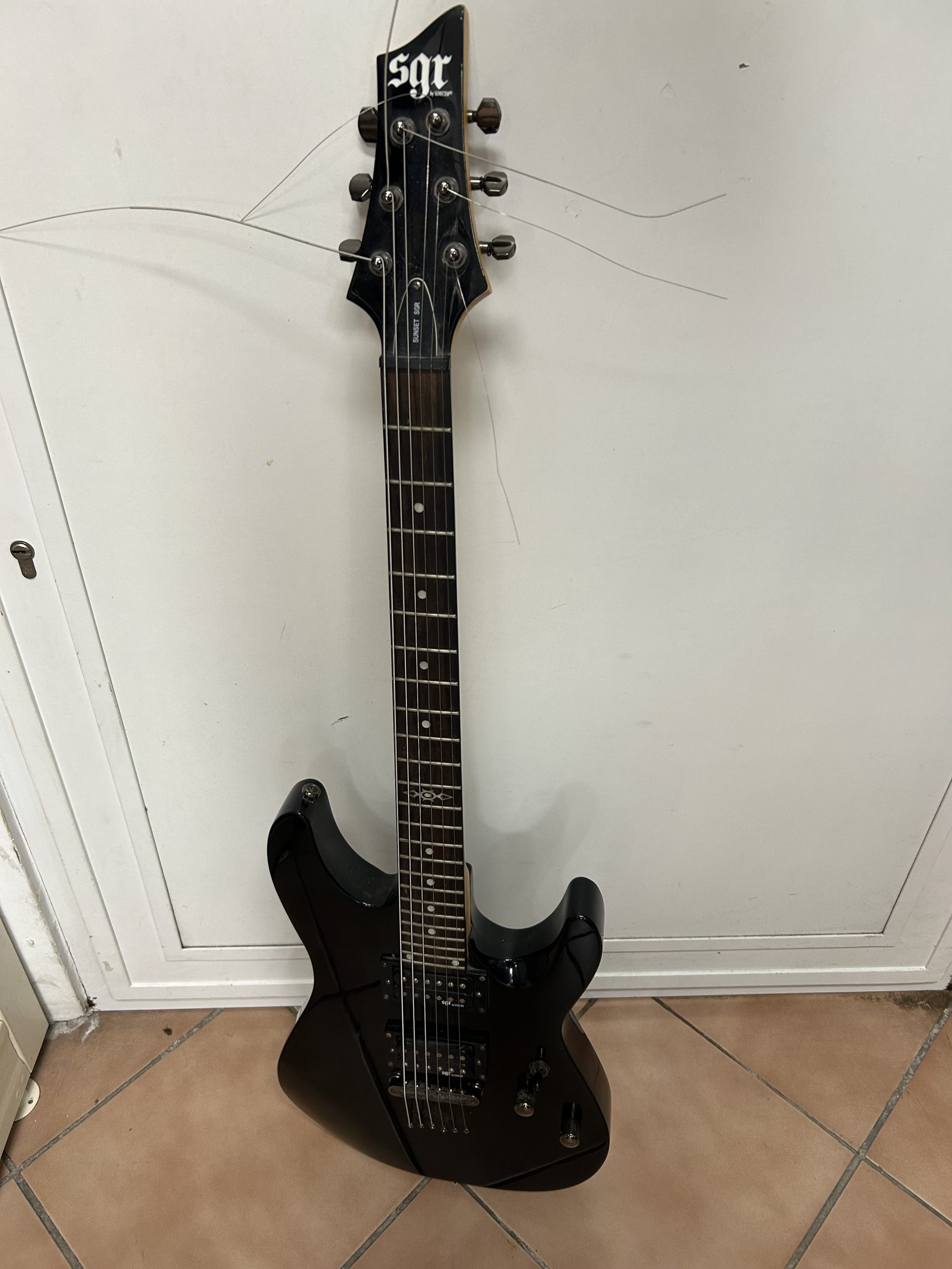 SGR elektromos gitár, kiemelt kép