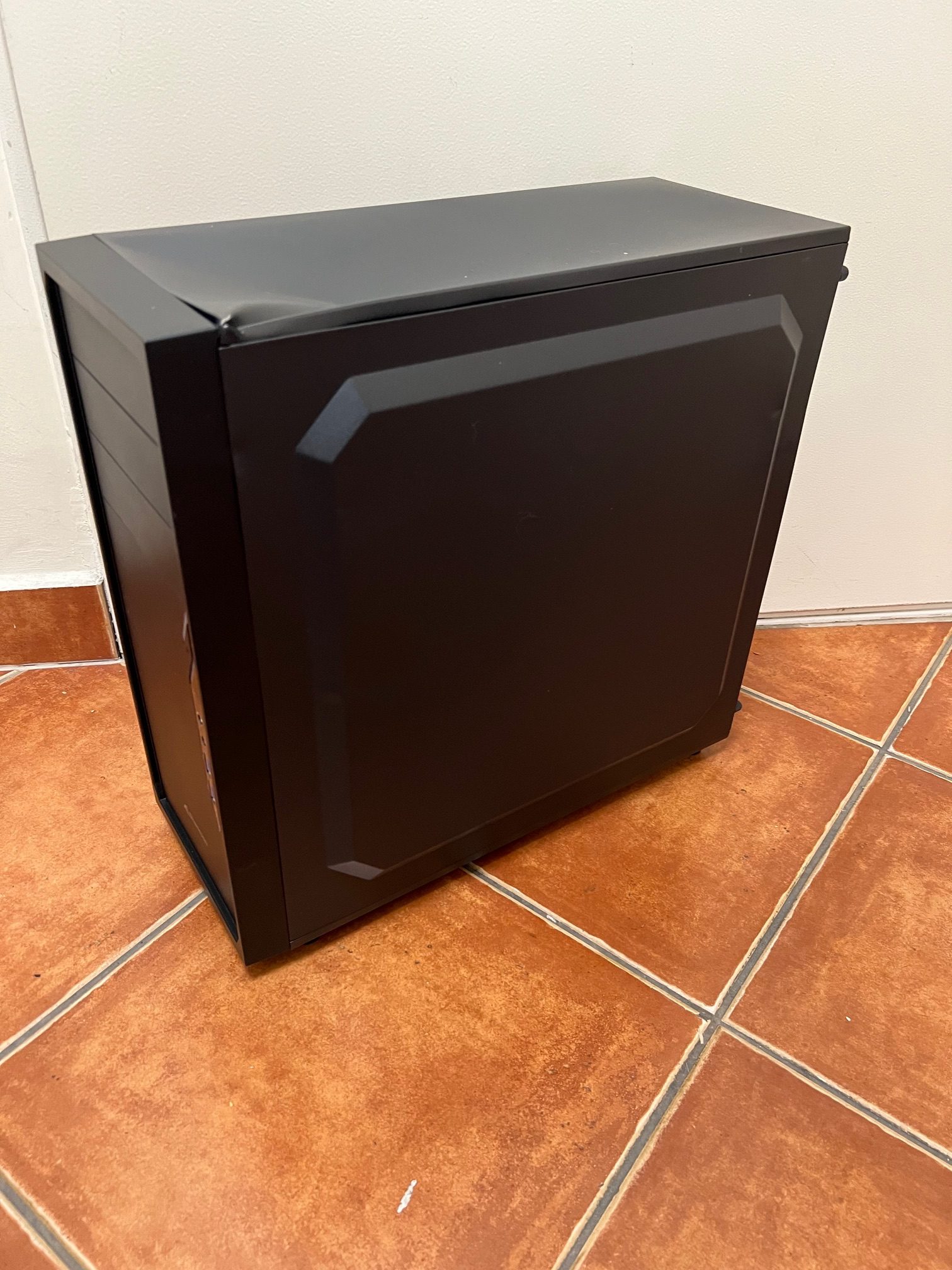 Új! Sharkoon Számítógép ház - VS4-V, kiemelt kép