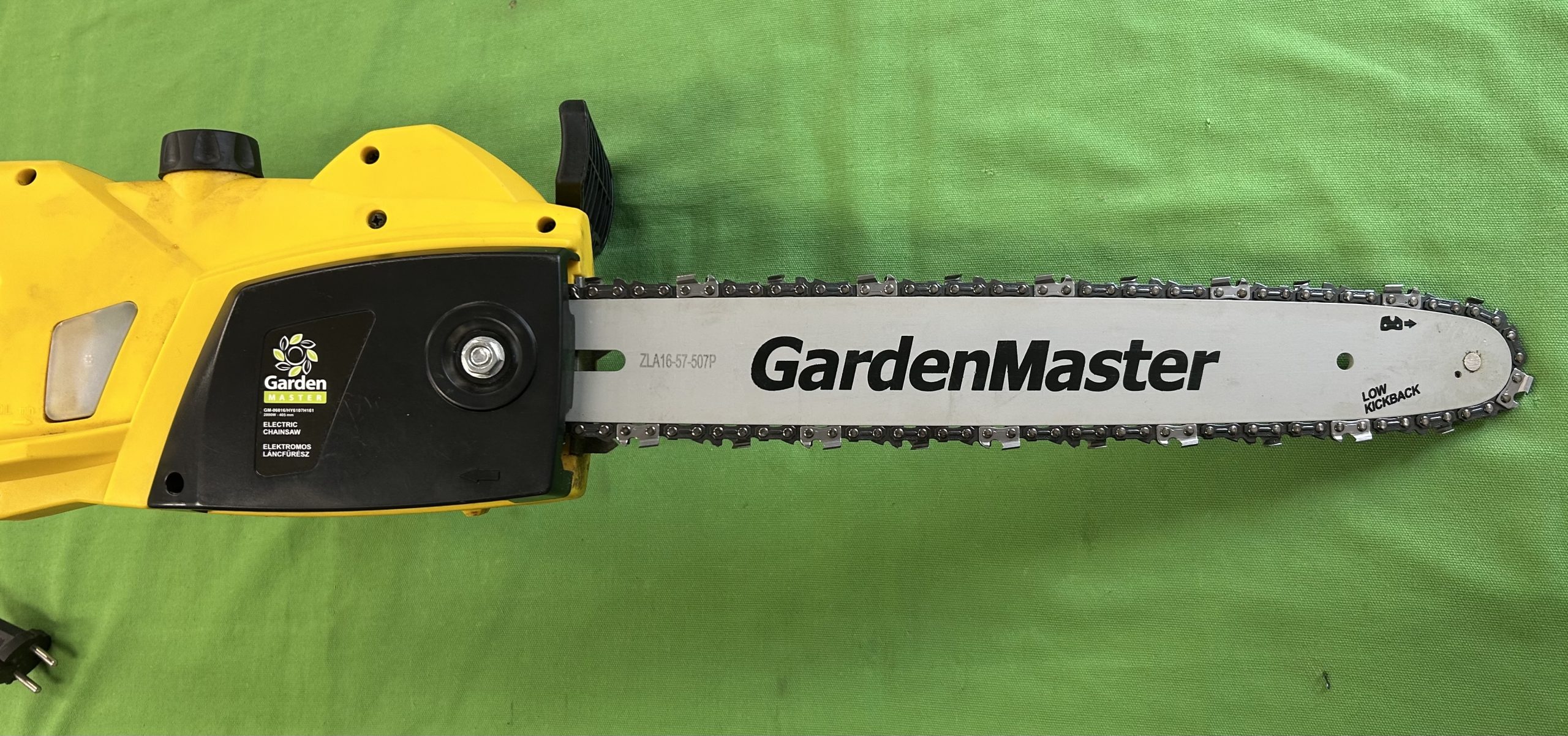 GardenMaster elektromos láncfűrész 2000W, kiemelt kép