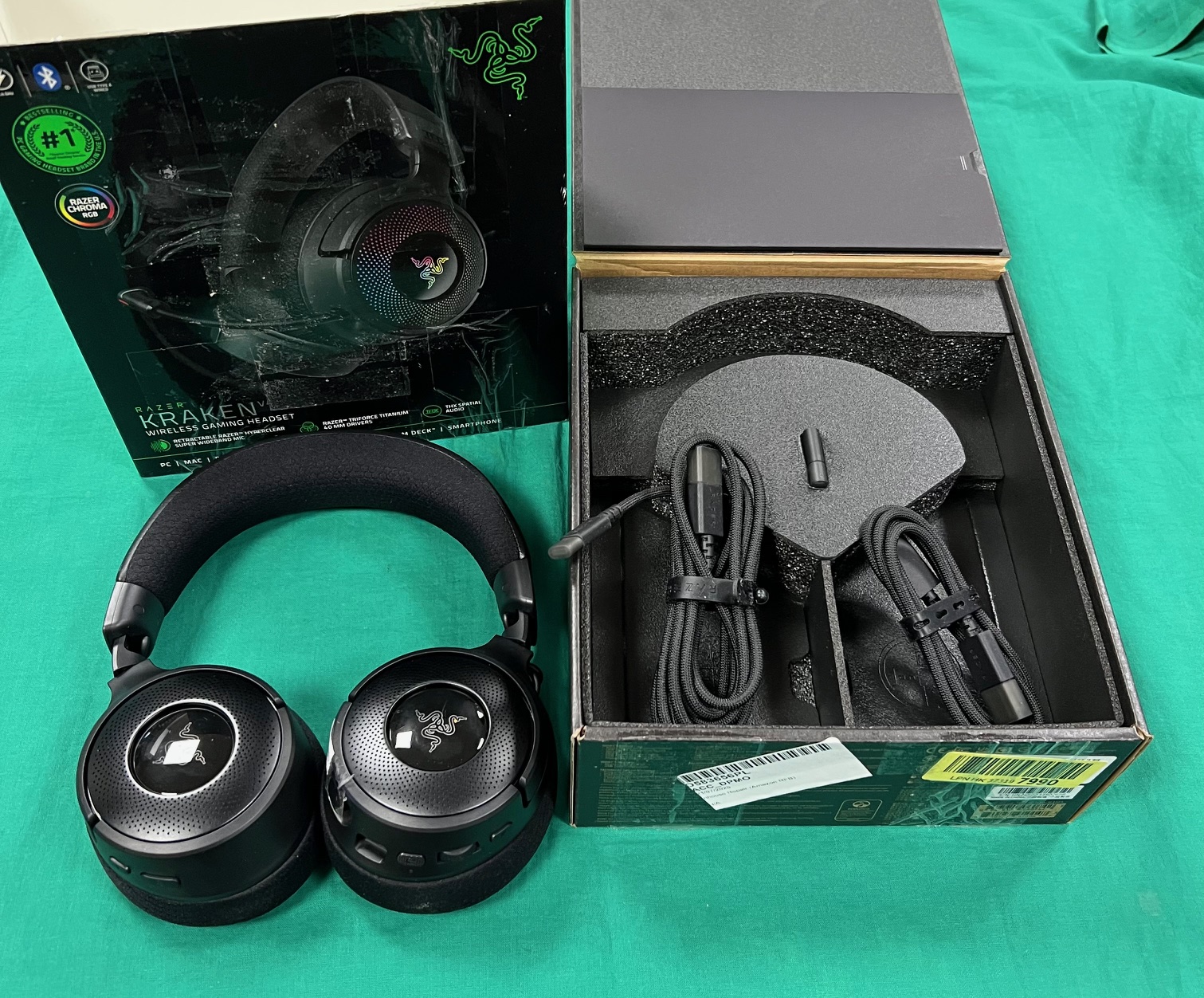 Új Razer Kraken v4 vezeték nélküli gamer fejhallgató, kiemelt kép