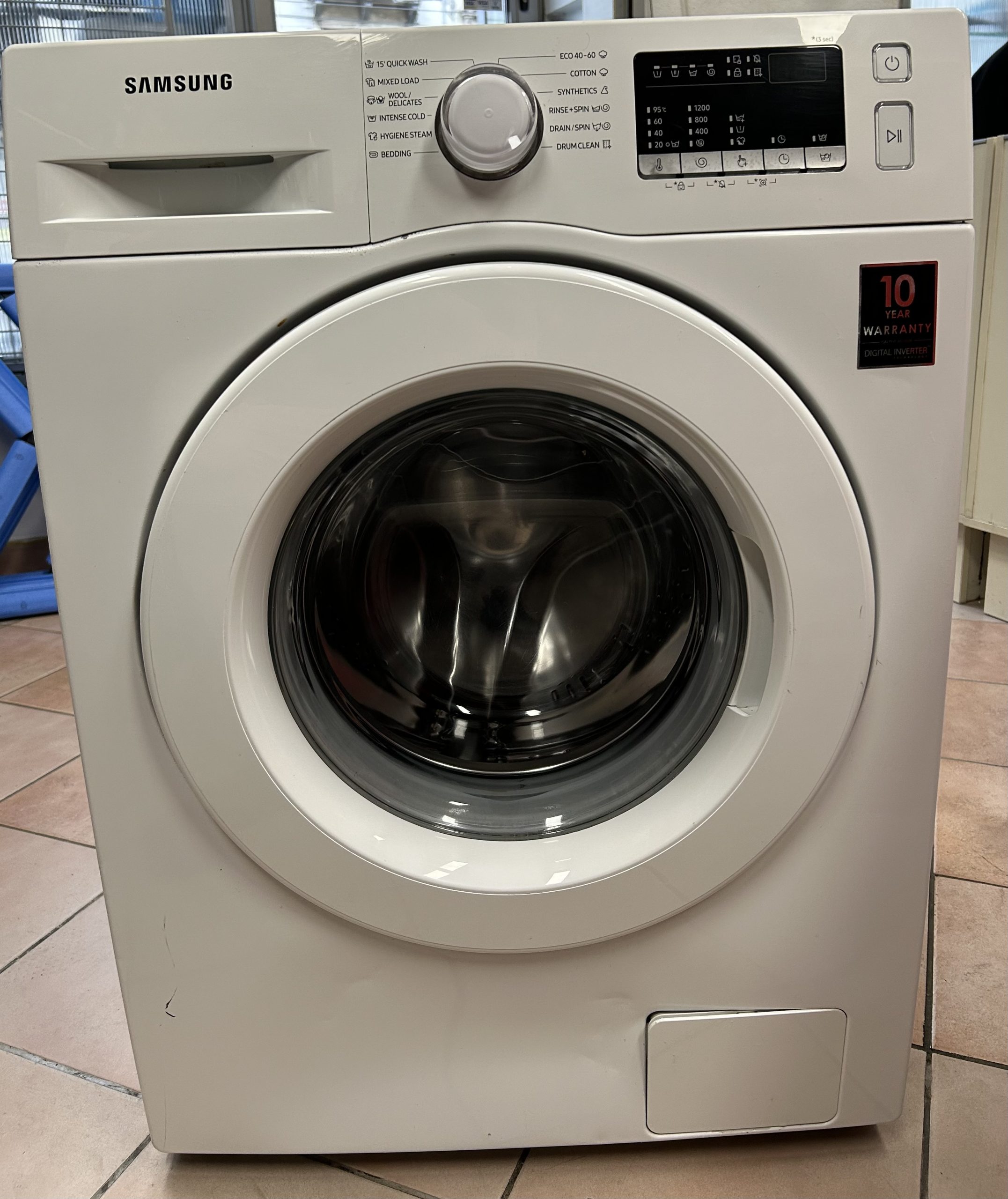 Samsung keskeny elöltöltős mosógép WW60A3120BE/LE, kiemelt kép