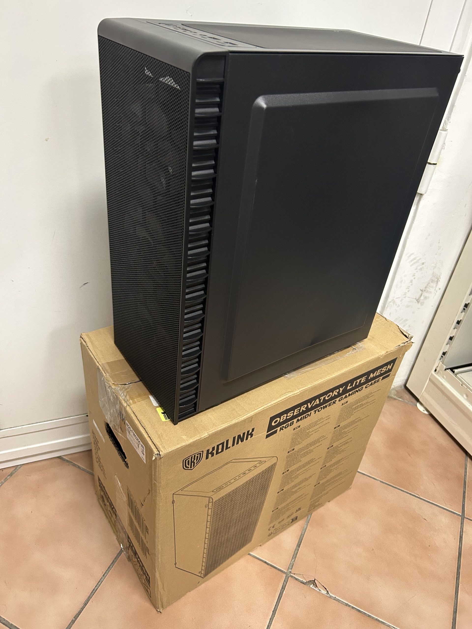 Kolink Observatory lite mesh RGB midi pc ház, számítógép ház, kiemelt kép