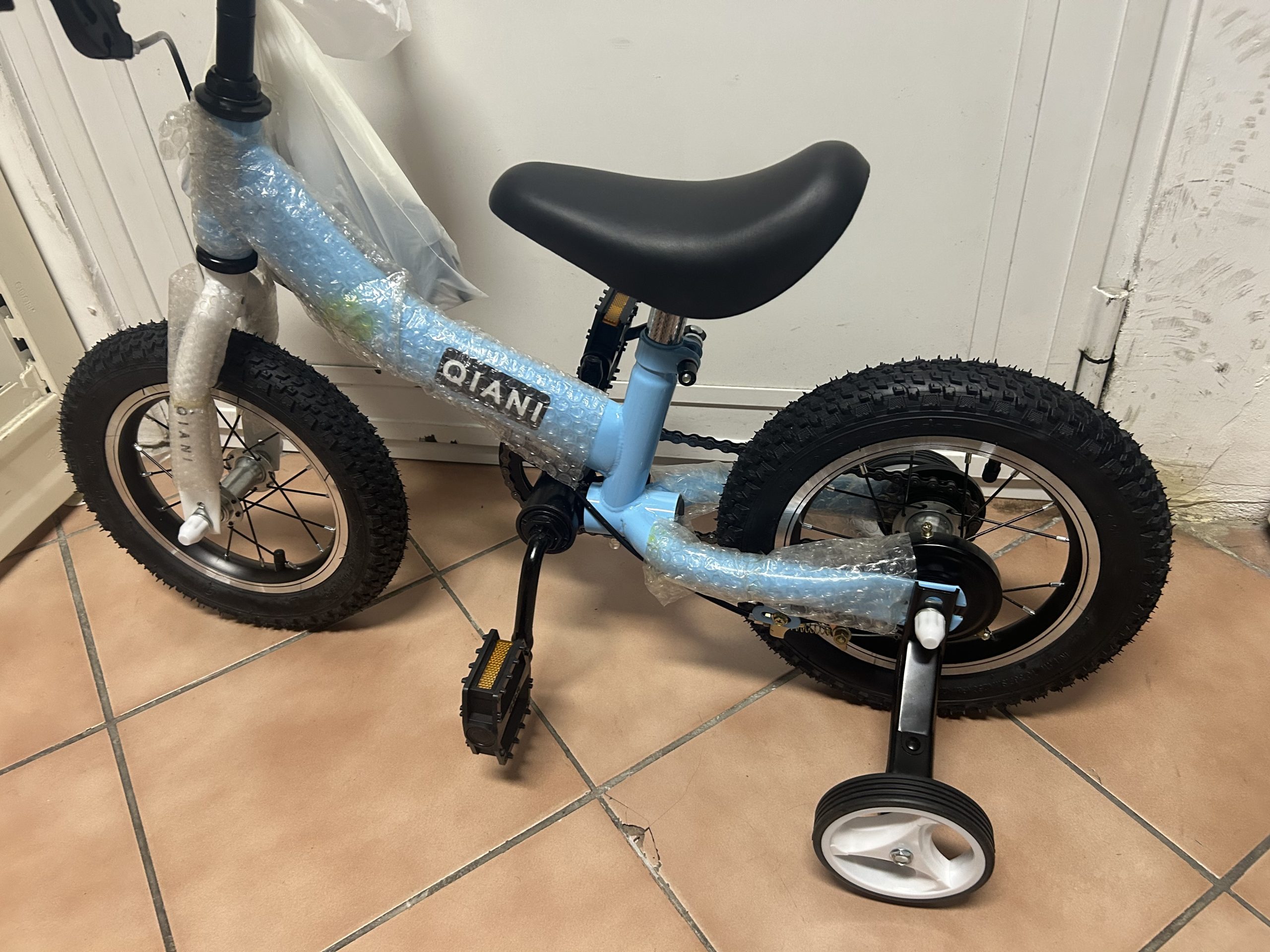 ÚJ Quiani 12" gyerek kerékpár, bicikli, kiemelt kép