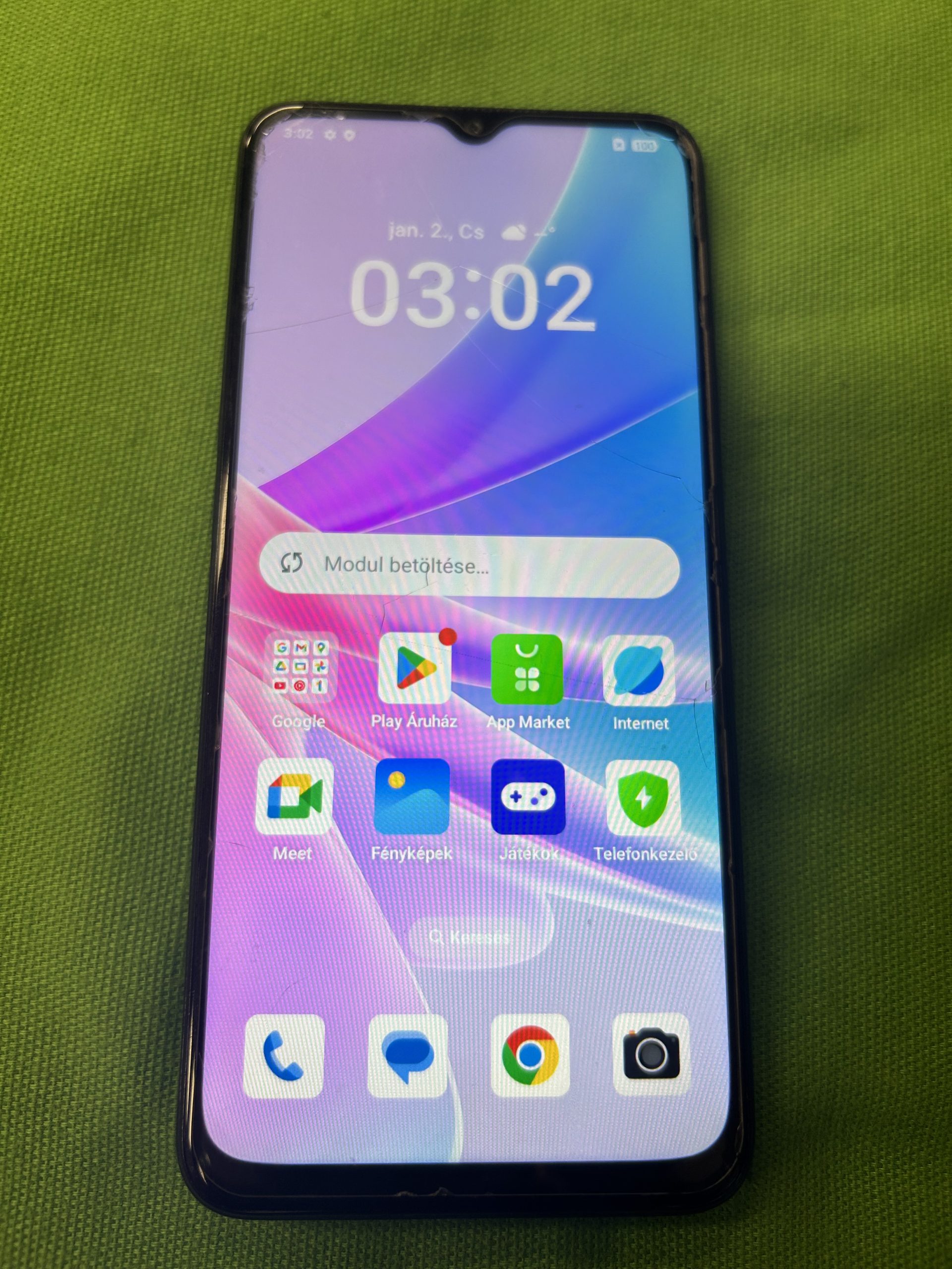 Oppo A78 5G mobiltelefon, kiemelt kép