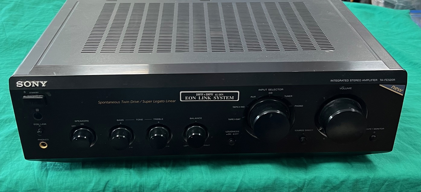 Sony integrált sztereó erősítő TA-FE520R, kiemelt kép