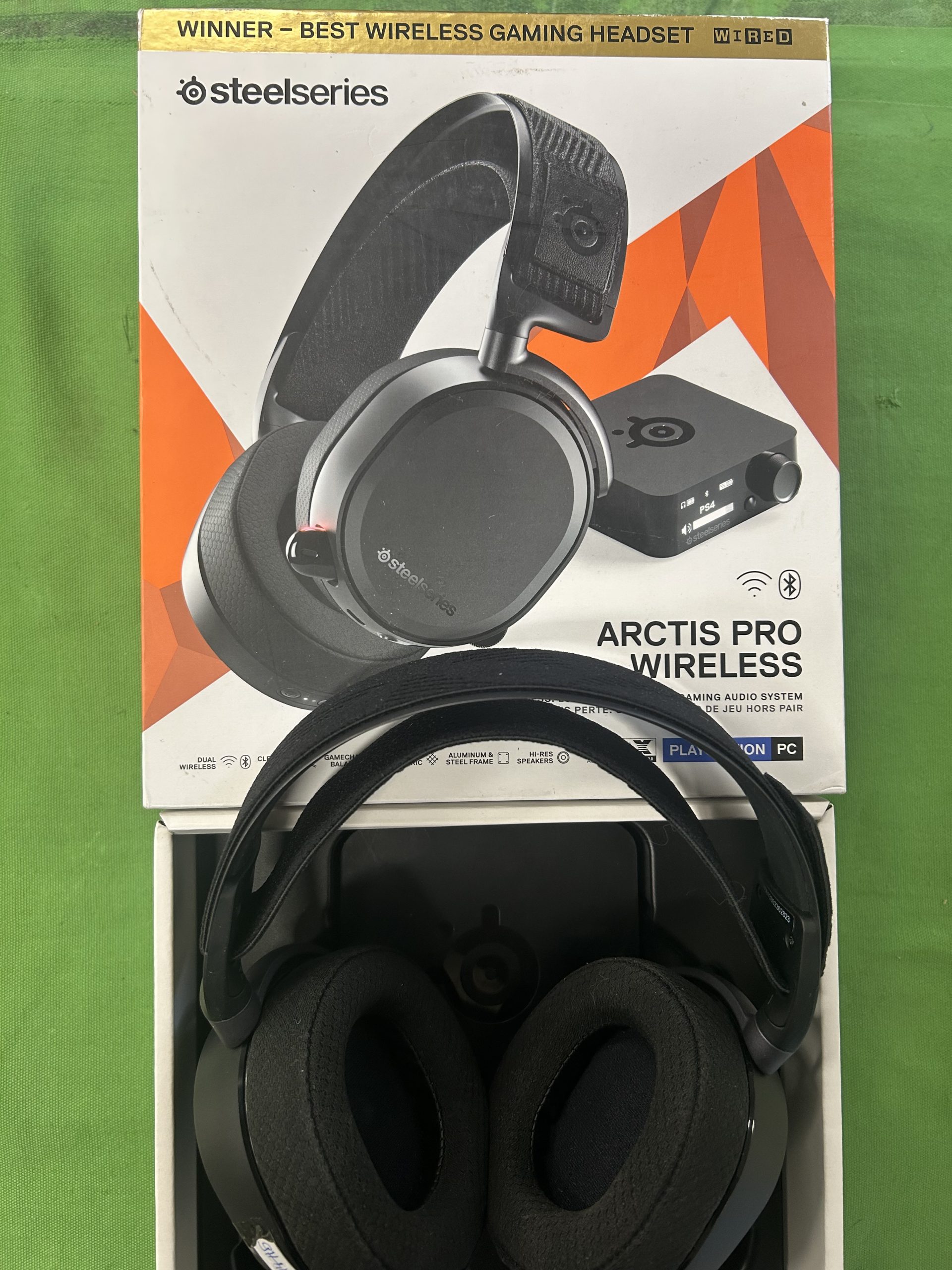 STEELSERIES Arctis PRO wireless vezeték nélküli gaming fejhallgató, kiemelt kép