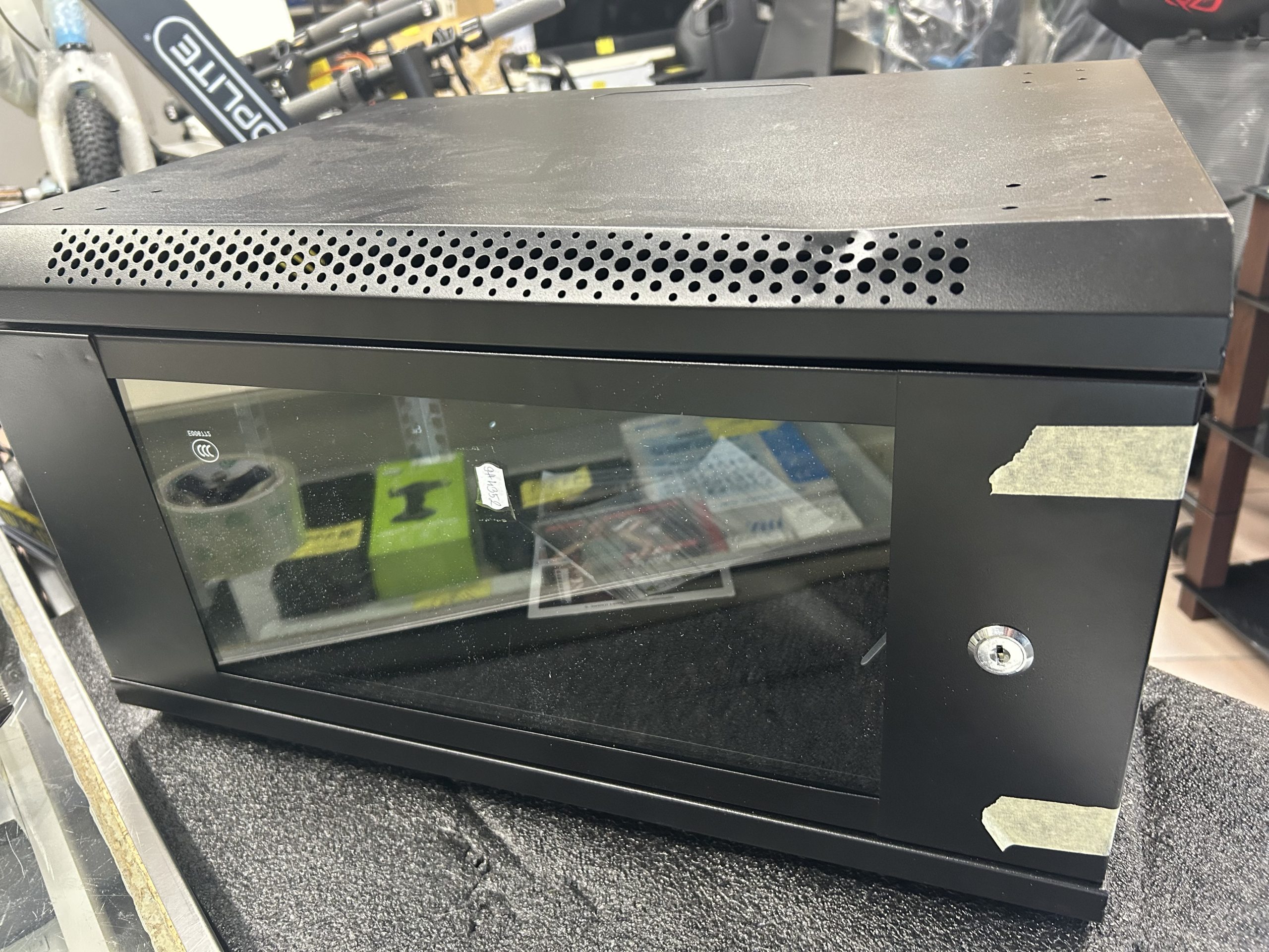 Armario rack szekrény, kiemelt kép