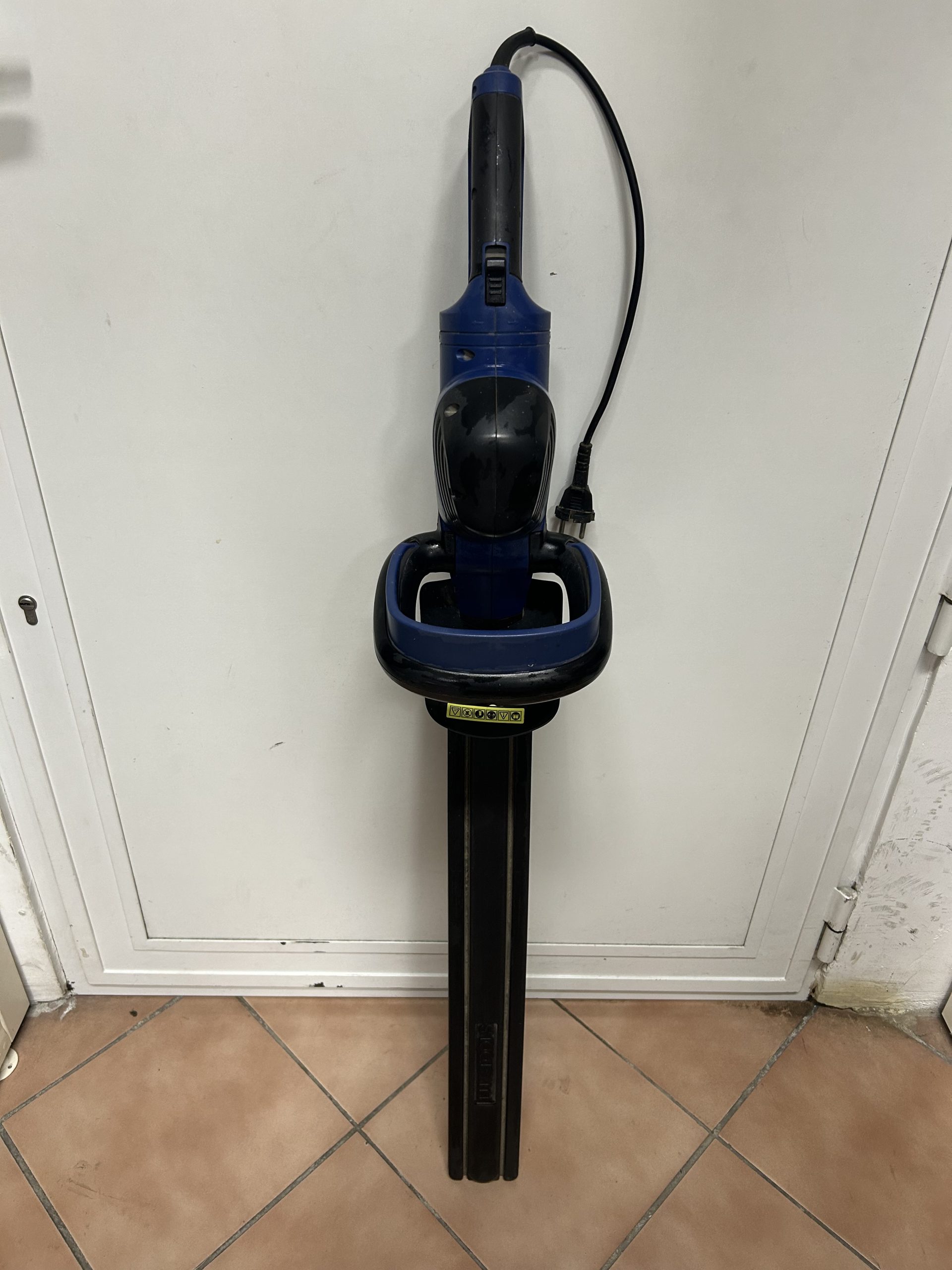 Sövényvágó LUX-TOOLS, E-HS-710/60 A, kiemelt kép