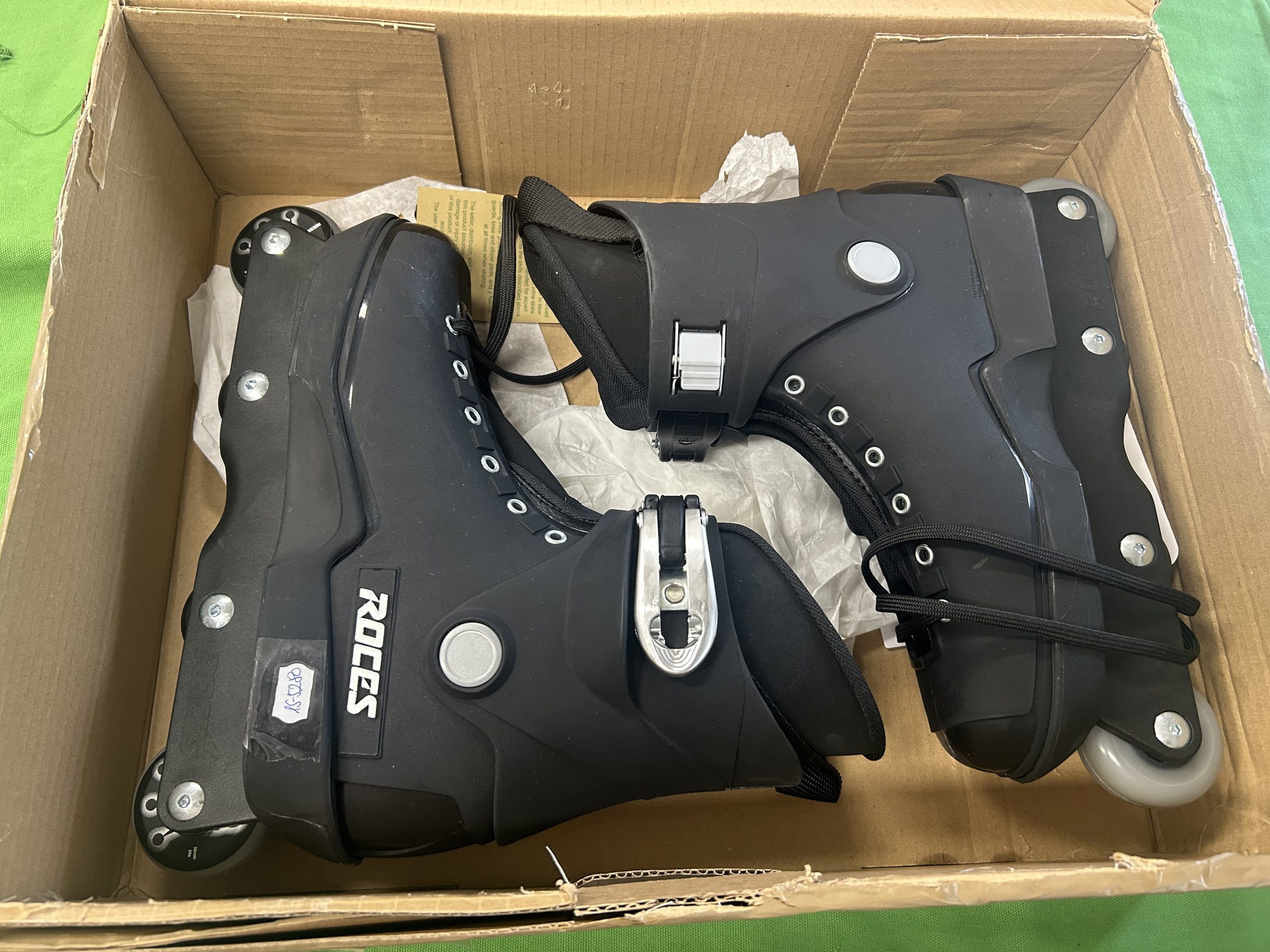 ÚJ Roces M12 UFS Black 41-es görkorcsolya, kiemelt kép