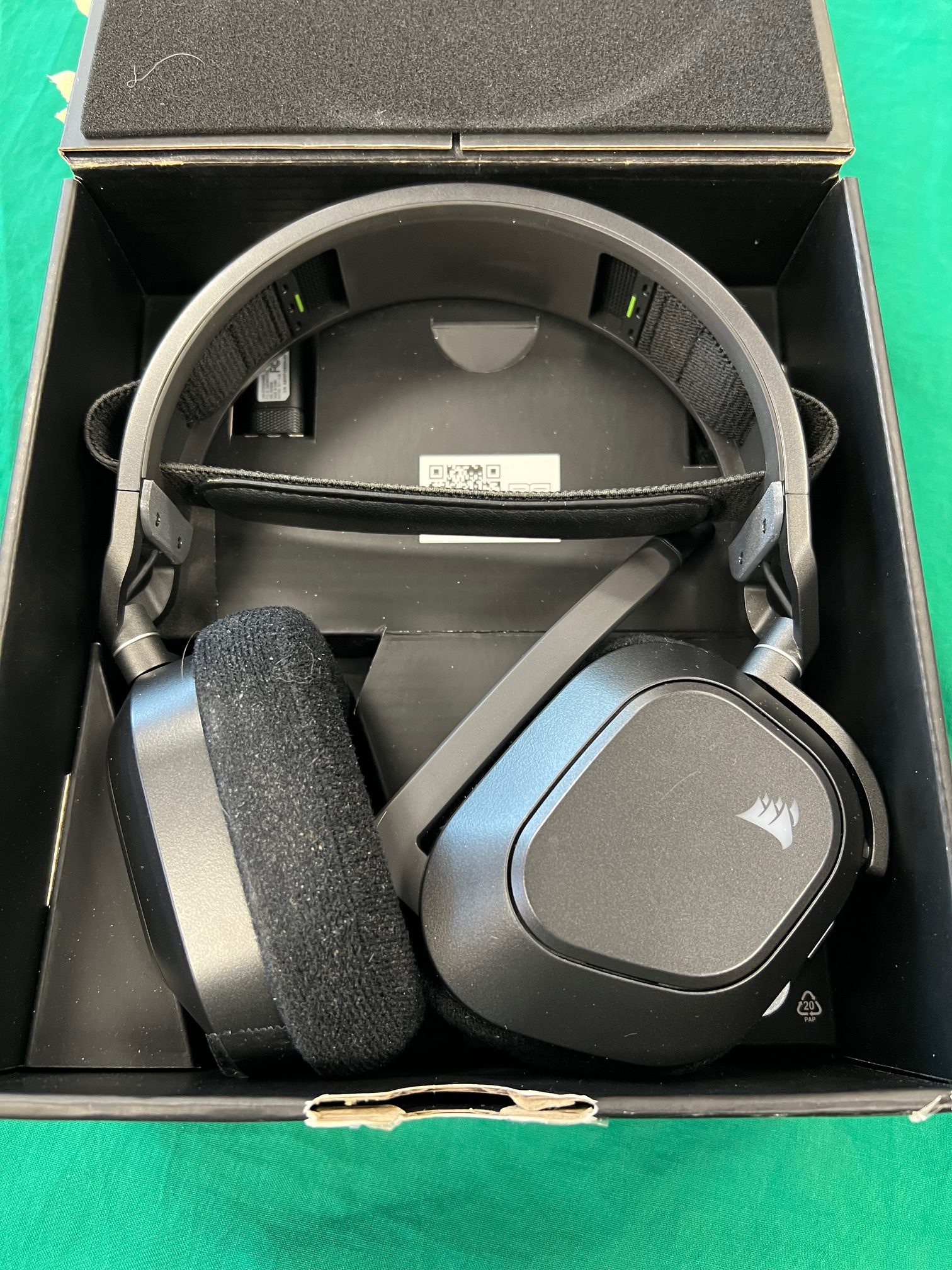 Corsair HS80 MAX Wireless Gamer fejhallgató, kiemelt kép