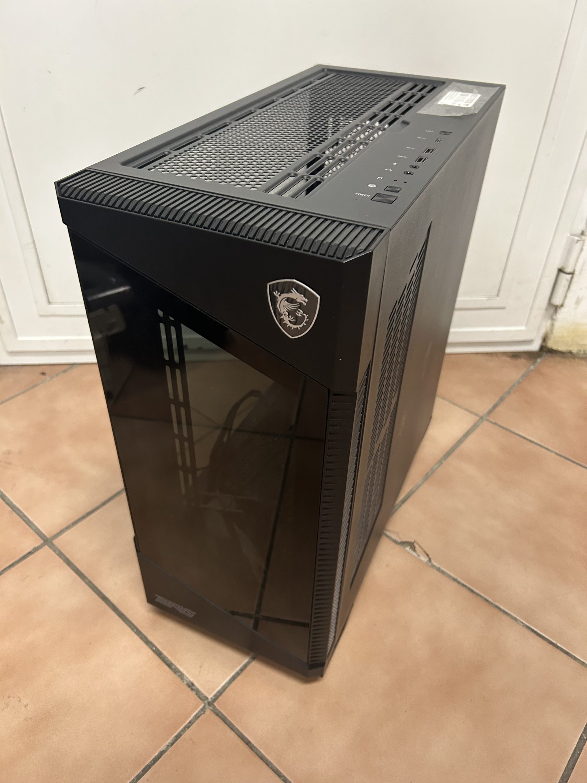 MSI MPG velox 100r MIDI tower pc ház, számítógép ház, kiemelt kép