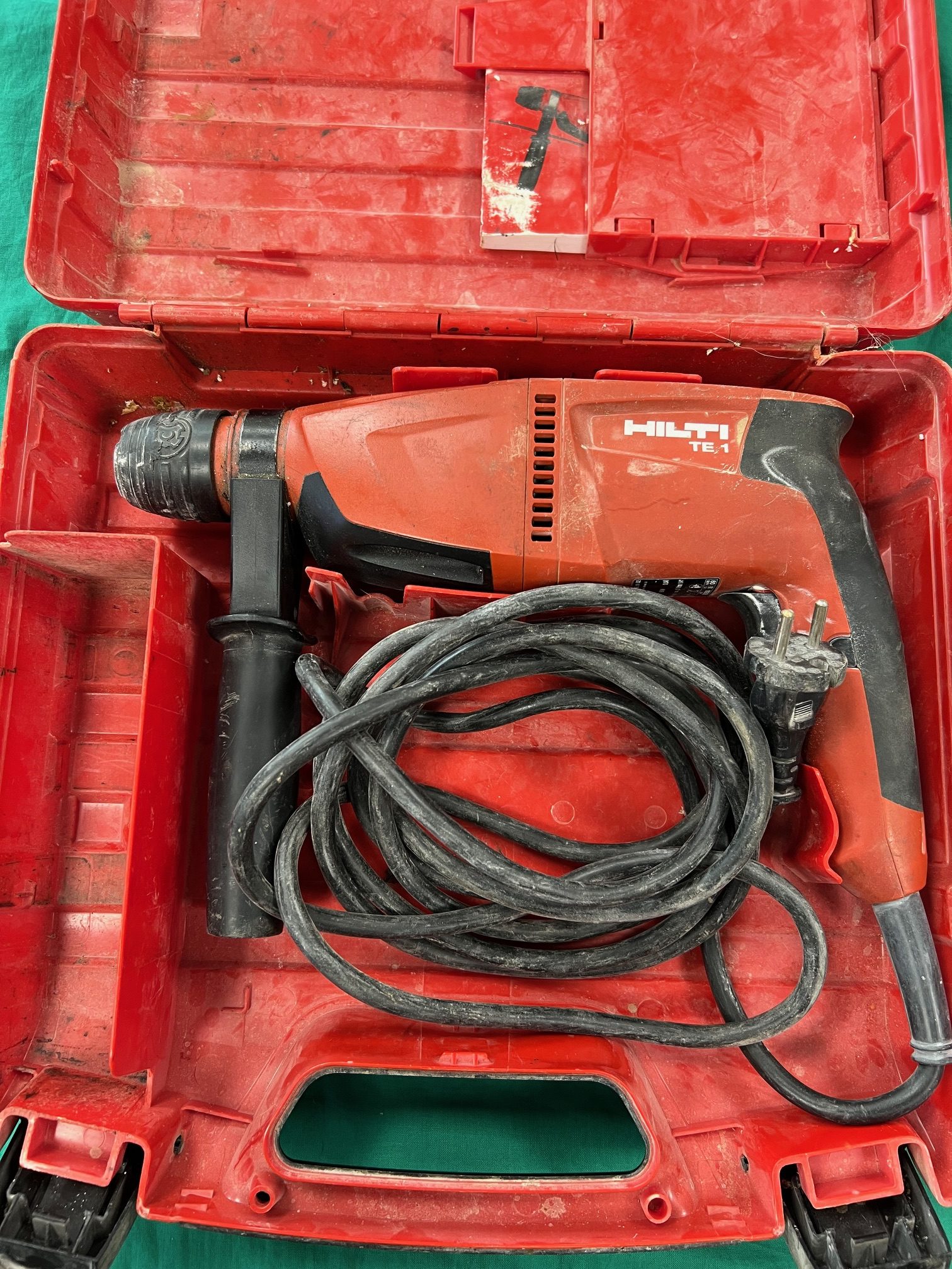 Hilti TE1 02 vezetékes fúrókalapács, kiemelt kép