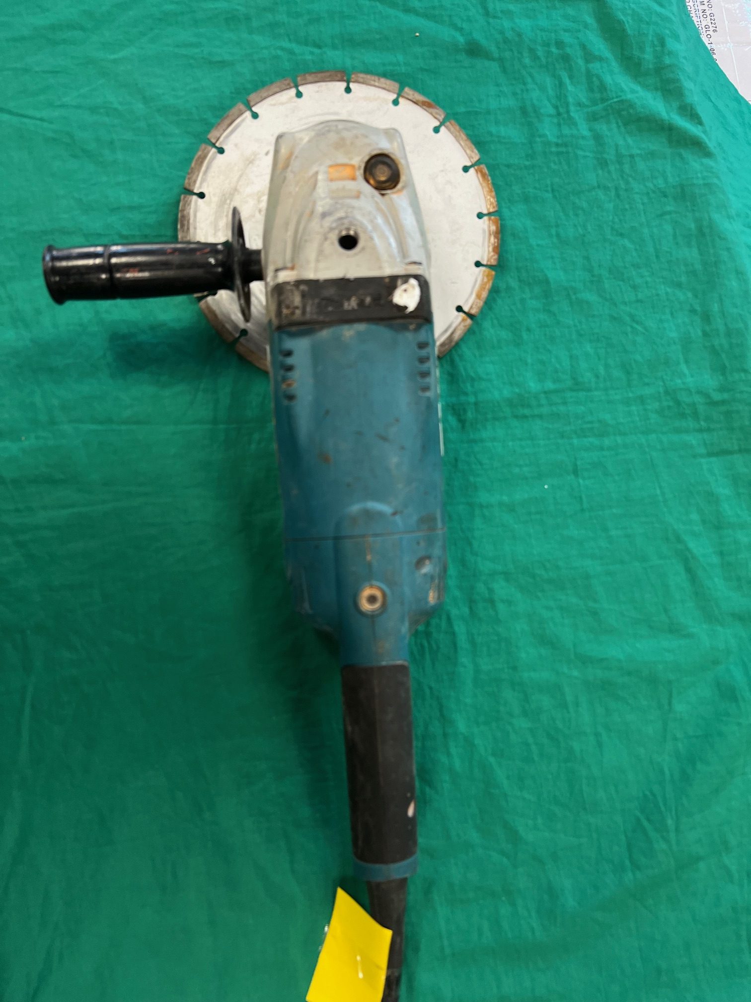 Makita nagyflex GA9020R, kiemelt kép