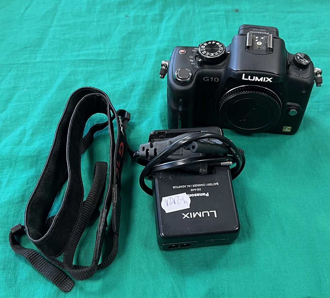 Panasonic DMC-G10 digitális fényképeőgép, kiemelt kép