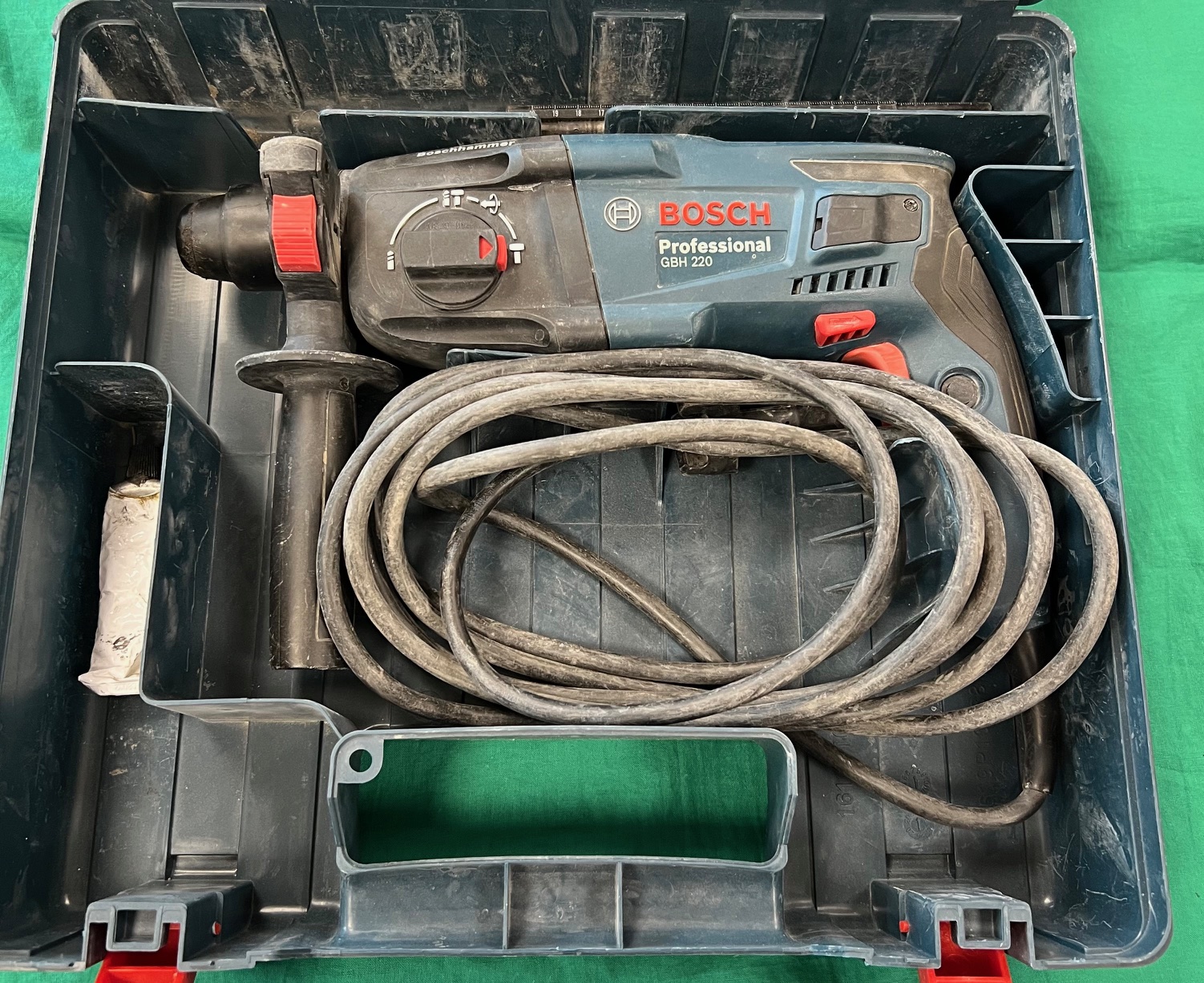 Bosch GBH-220 fúrókalapács, kiemelt kép