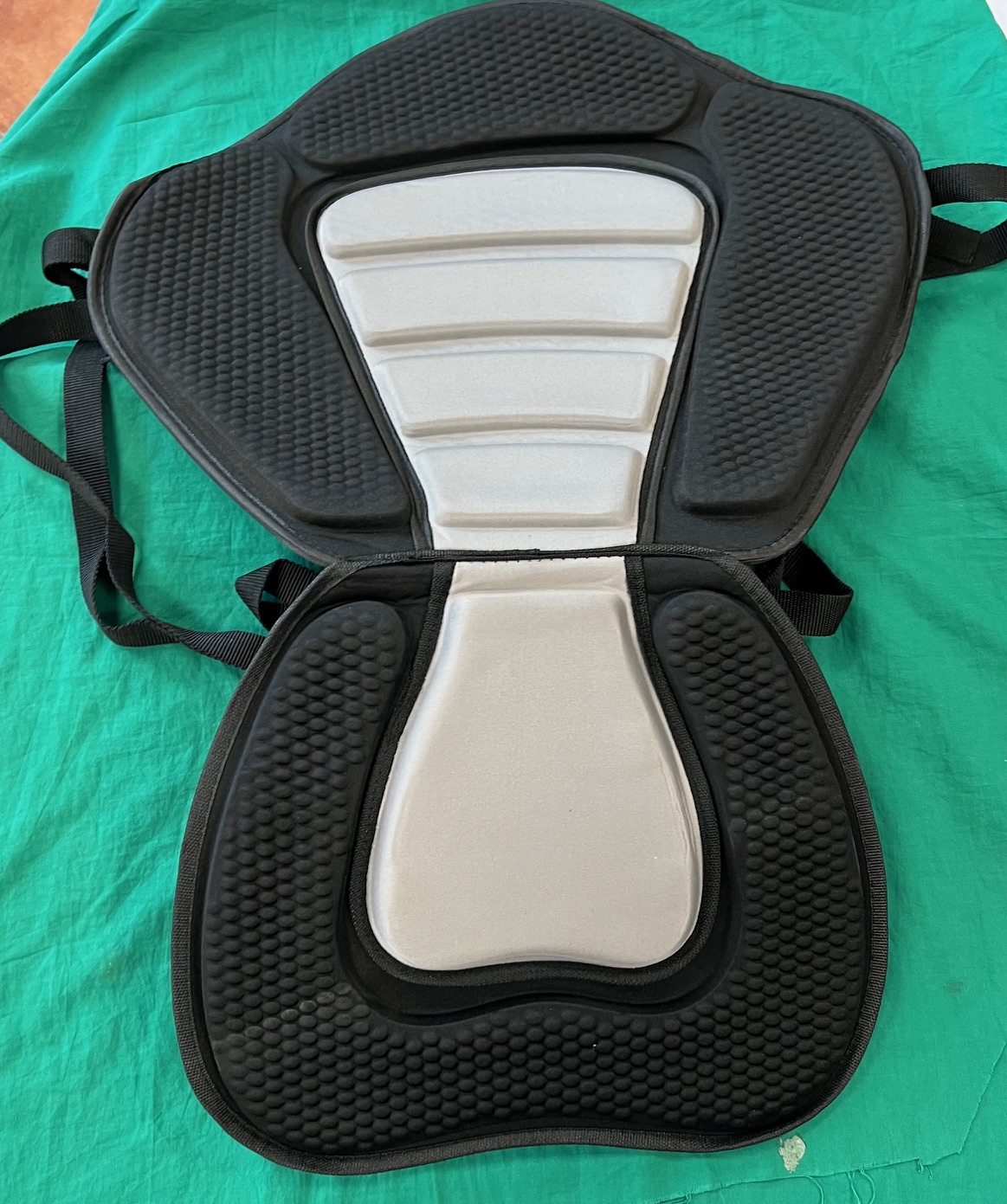 Párnázott ülés háttámlával (komfort ülőpárna), kiemelt kép