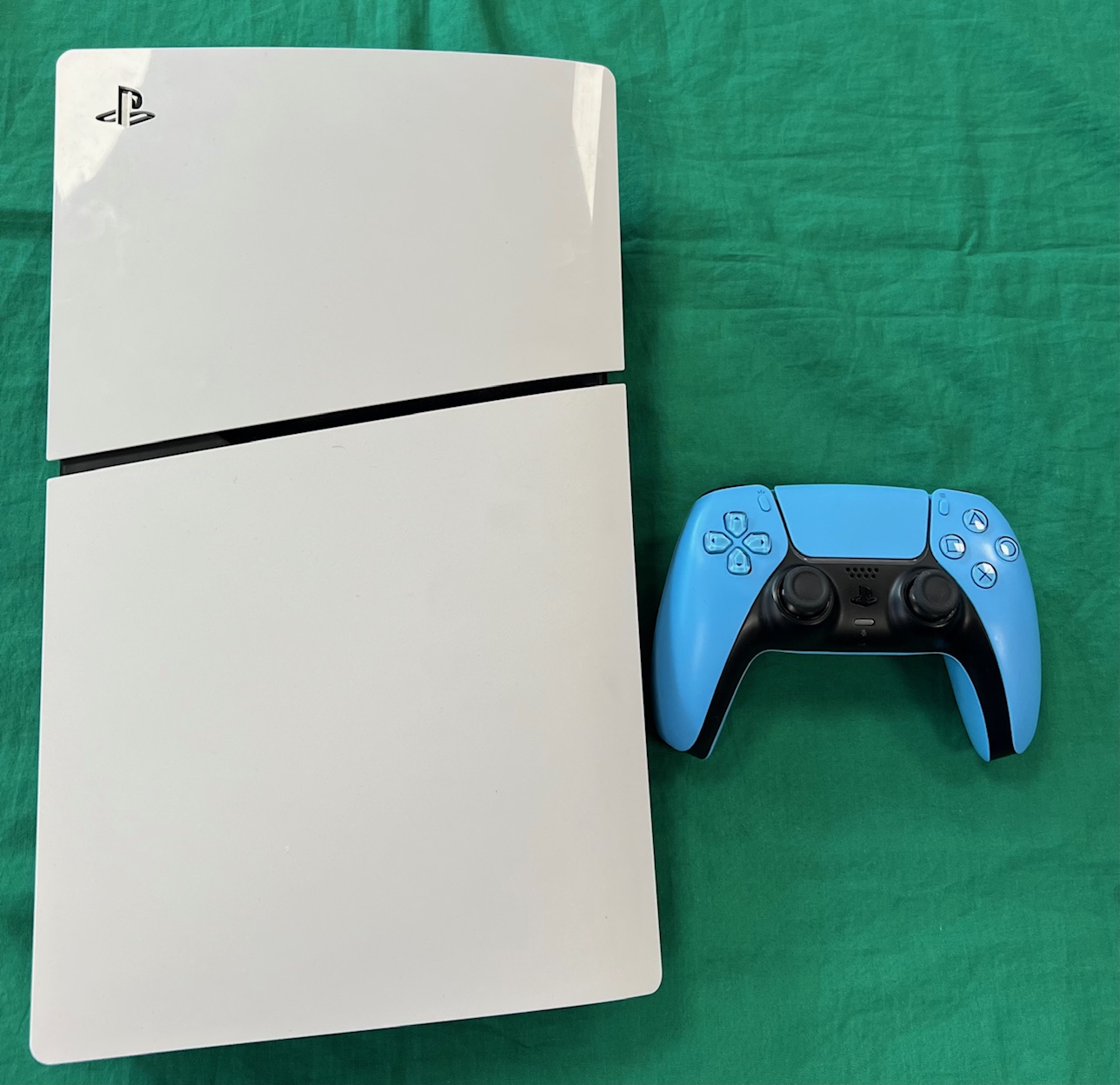 Sony Ps5 slim konzol, kiemelt kép