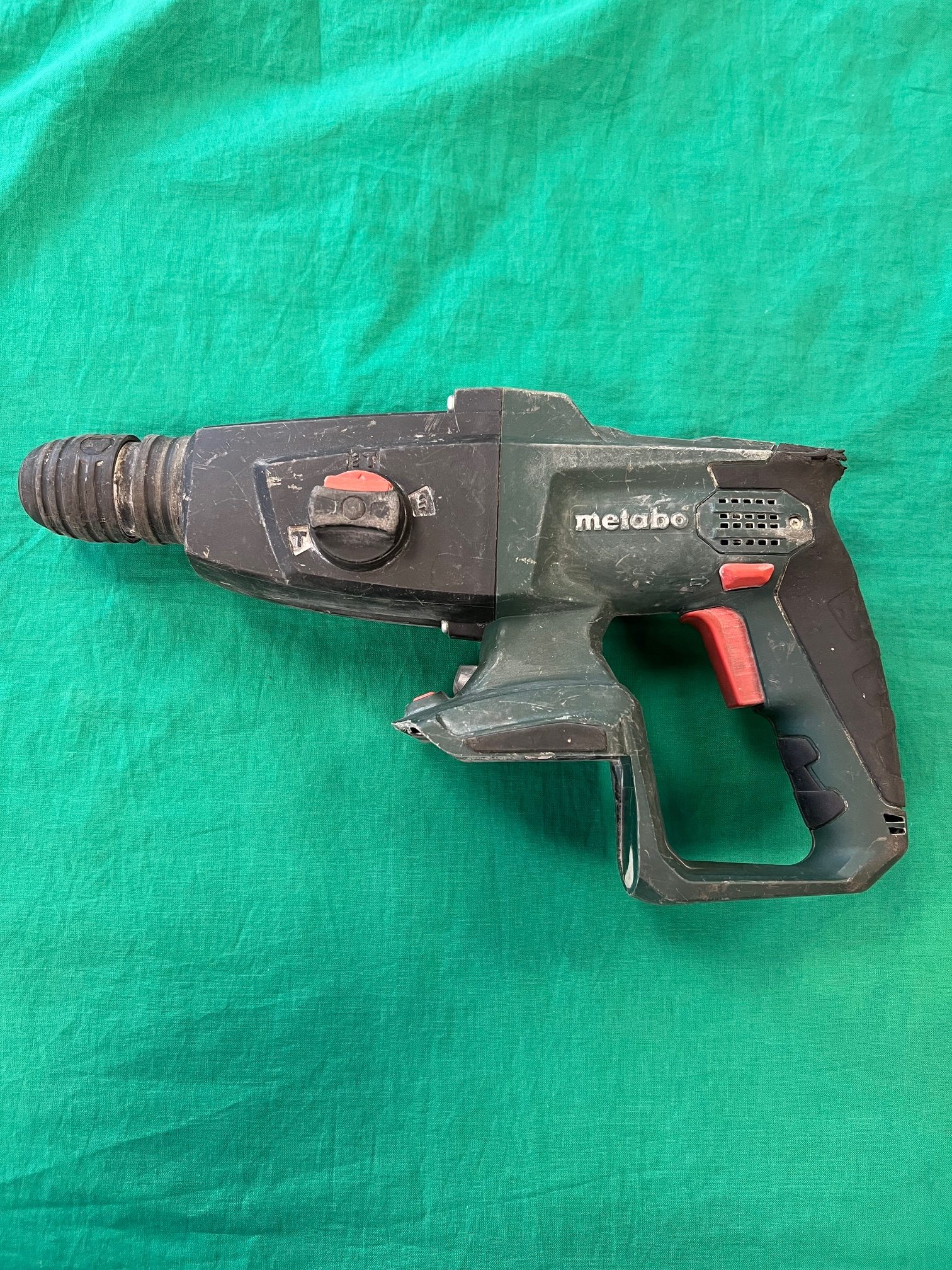 Metabo KHA 18 LTX akkus kombikalapács, kiemelt kép
