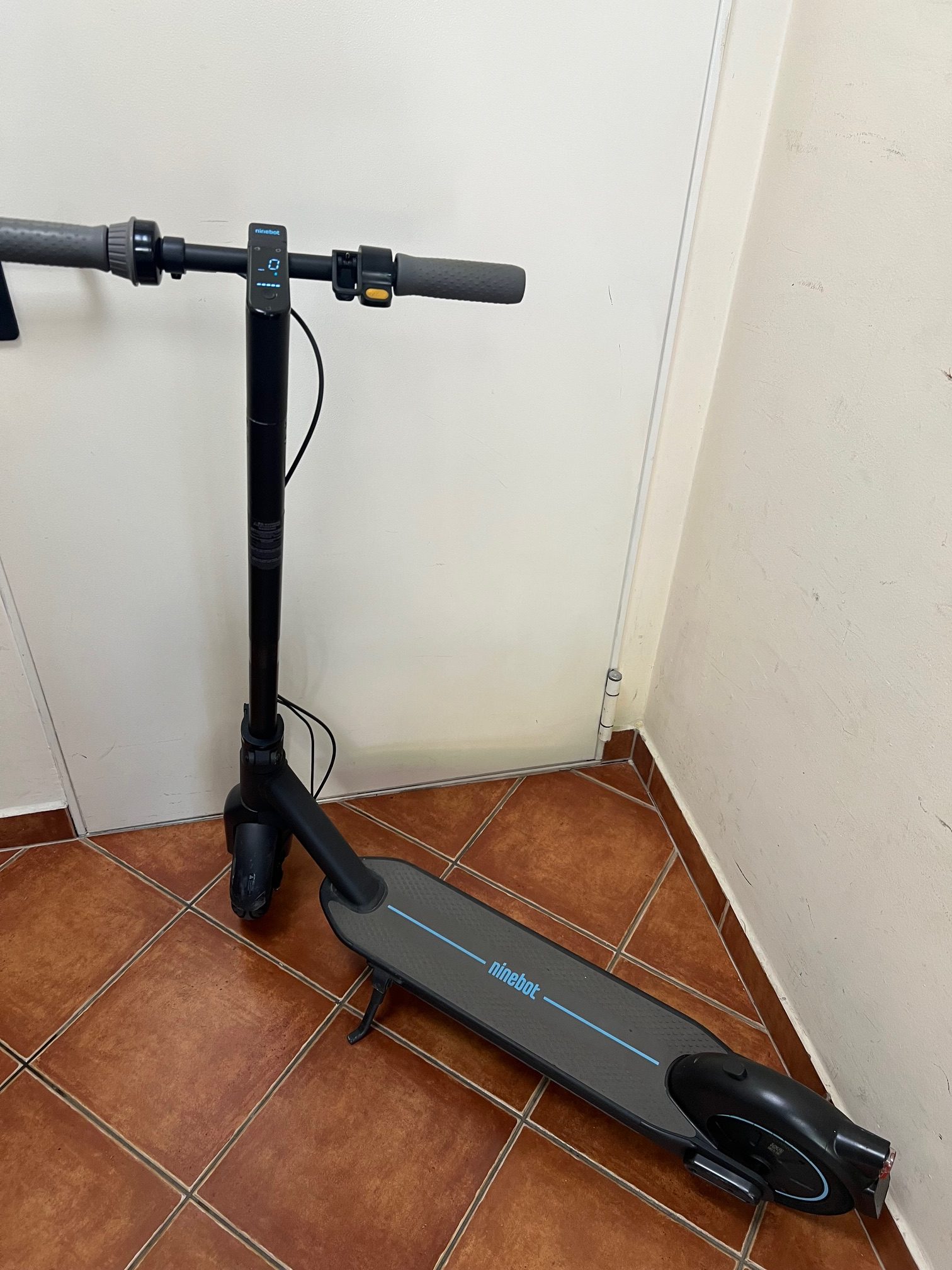 Ninebot Max G30D II elektormos roller, kiemelt kép