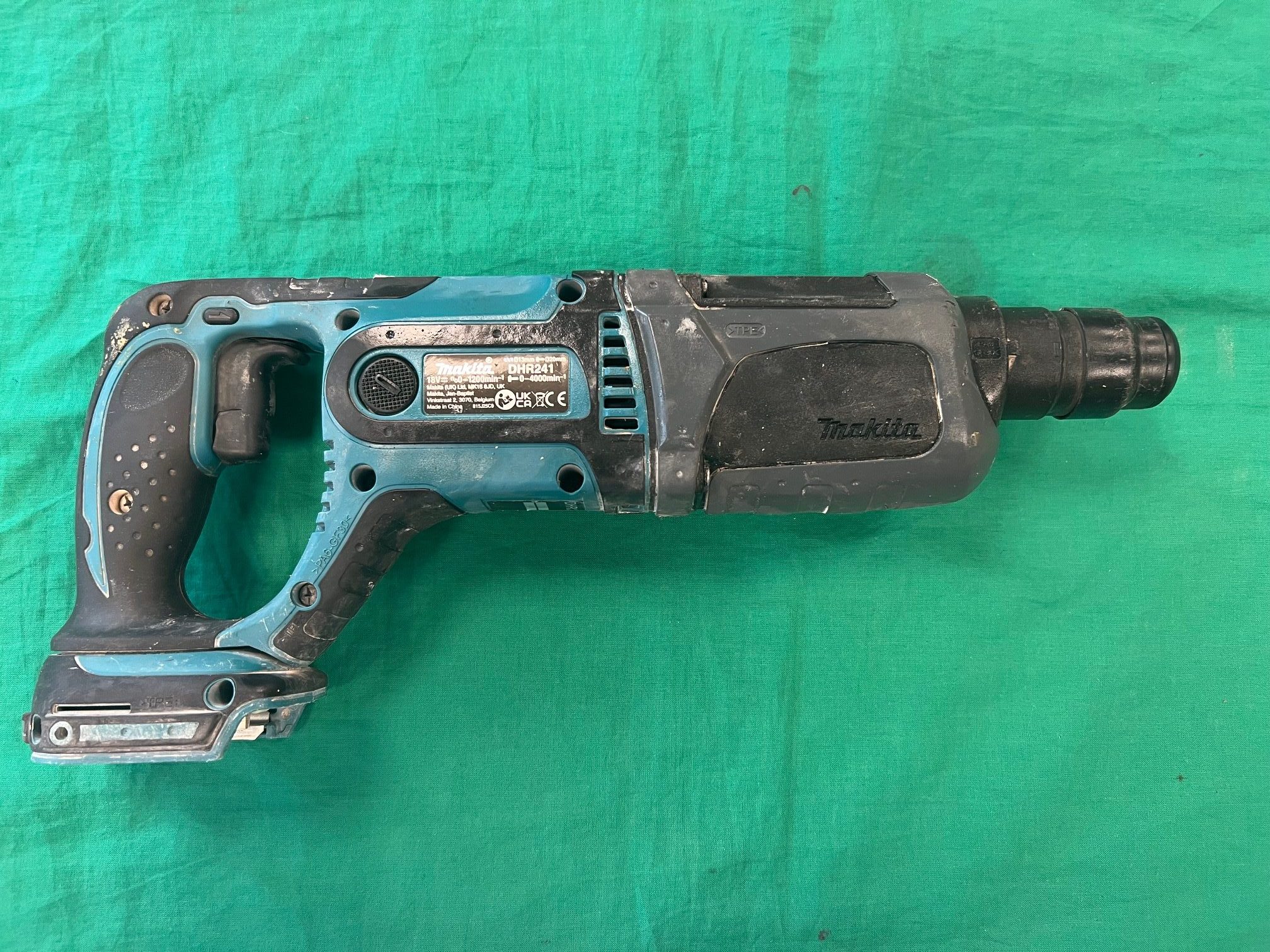 Makita fúrókalapács, vésőkalapács (DHR241), kiemelt kép