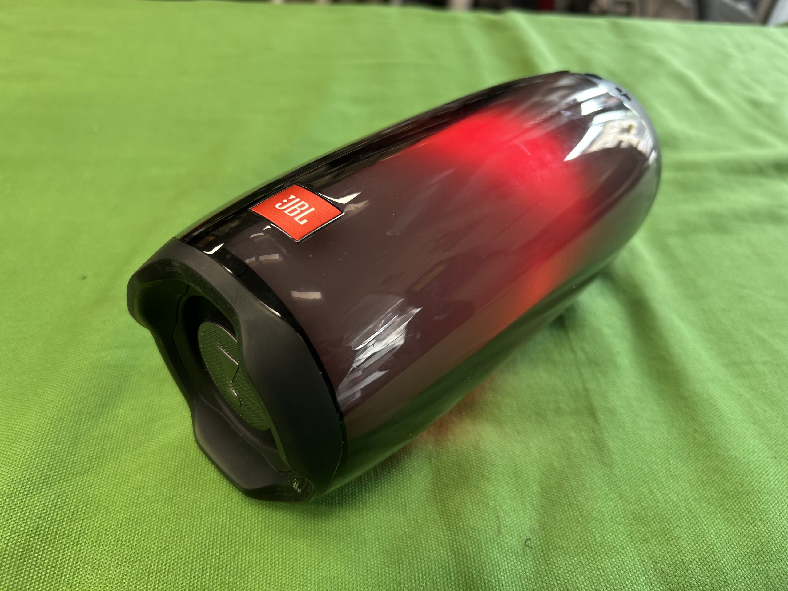 JBL Pulse 4, kiemelt kép