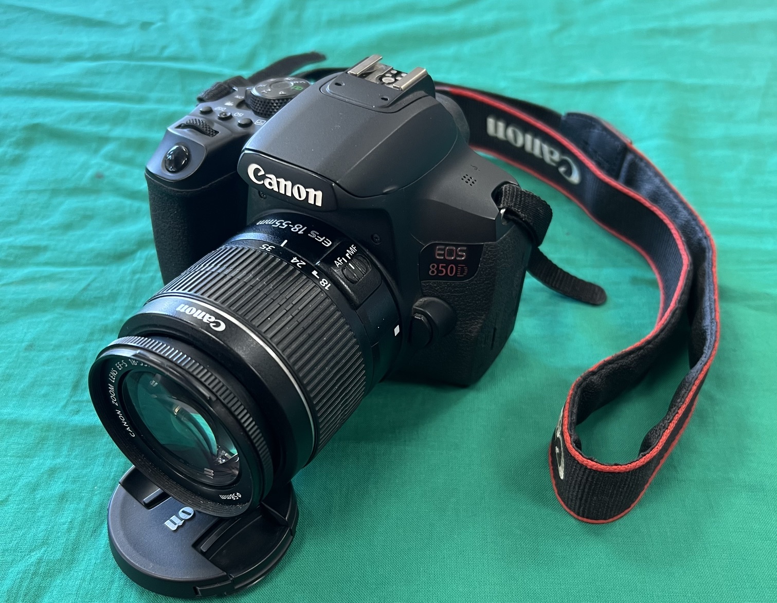 Canon (DSLR) fényképező 850D + EF-S 18-55mm f/3.5-5.6 III., kiemelt kép