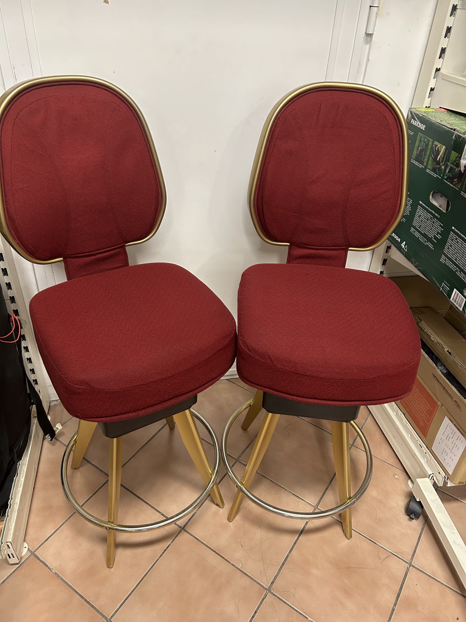 Gasser Chair Co. amerikai kaszinó bárszék eladó. Bárba, szivar szobába, férfi barlangba, kiemelt kép