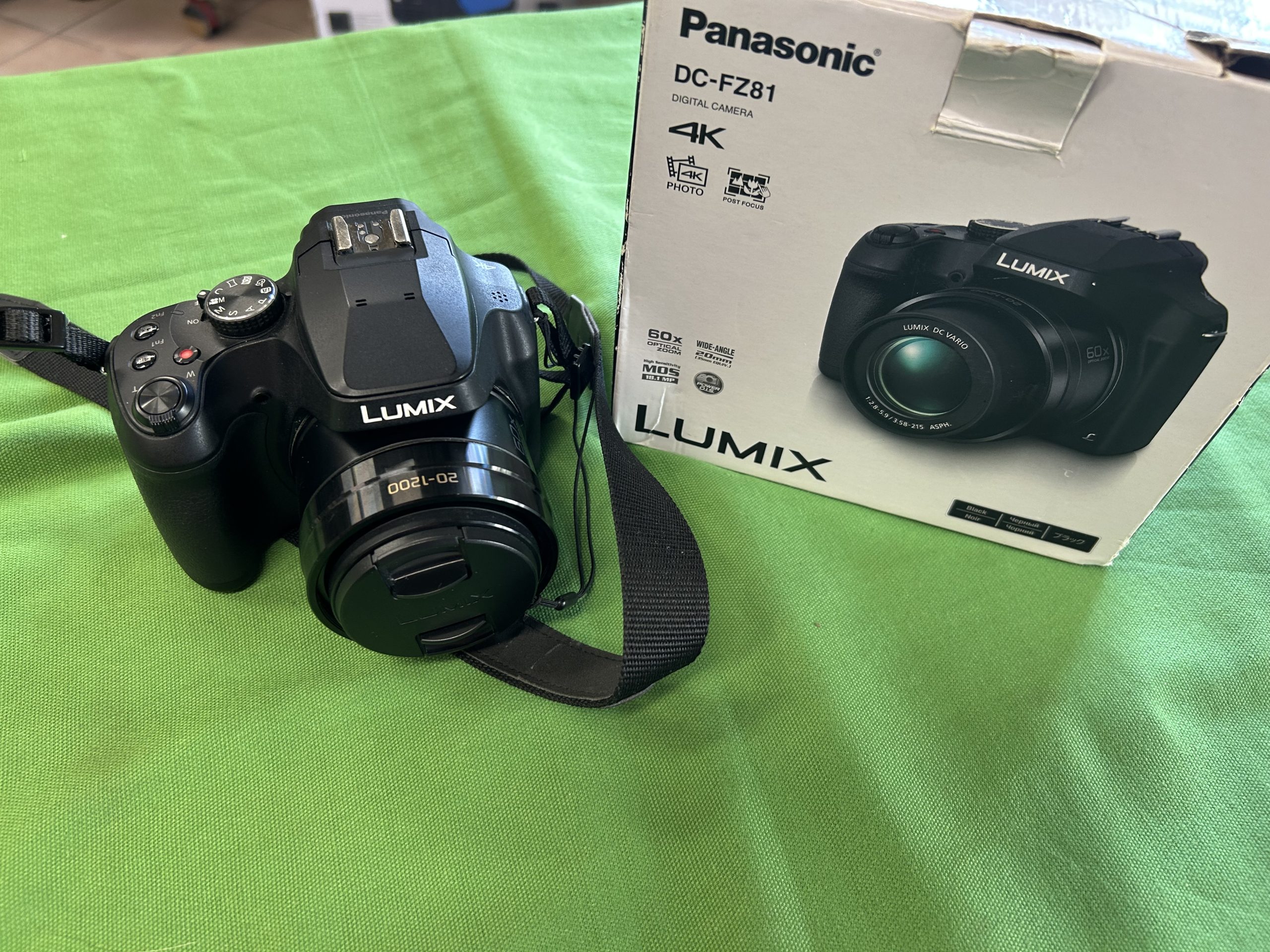 Panasonic DC-FZ81 Digitális fényképezőgép, kiemelt kép