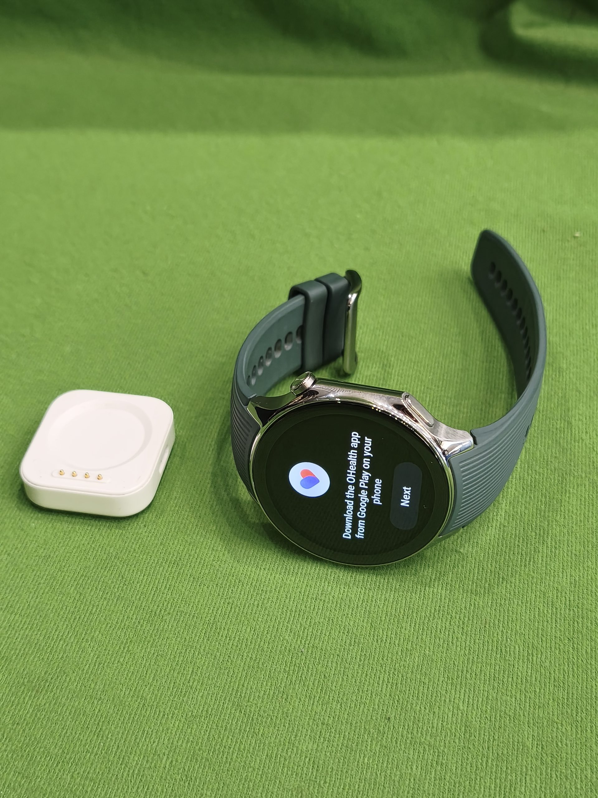 OnePlus Watch 2 46mm okosóra, kiemelt kép